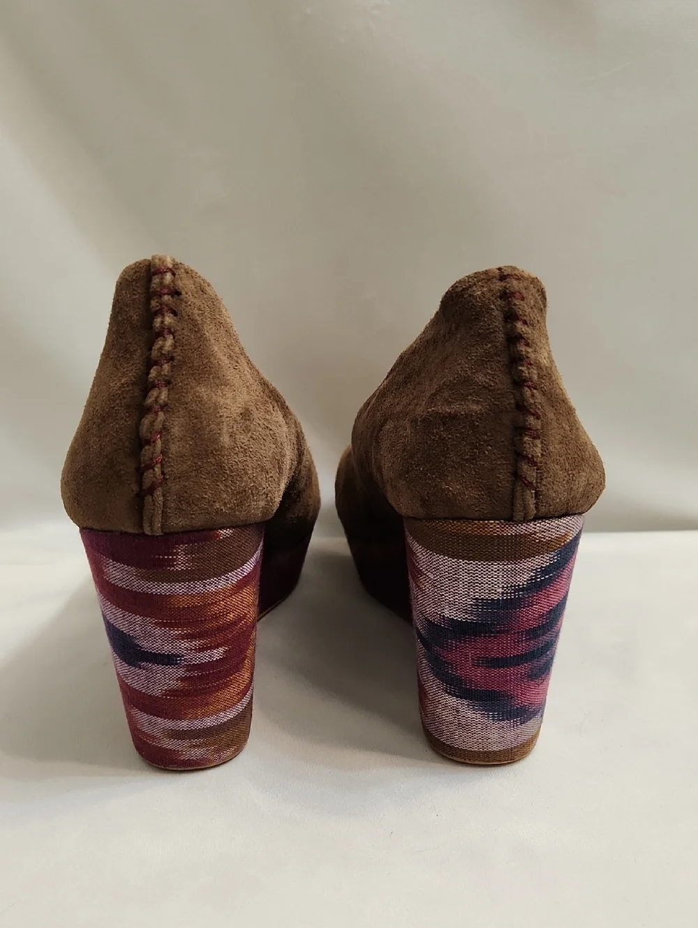 Reef High Tropic Brown Multicolored Aztec Print Suede Wedges (W Size 7)